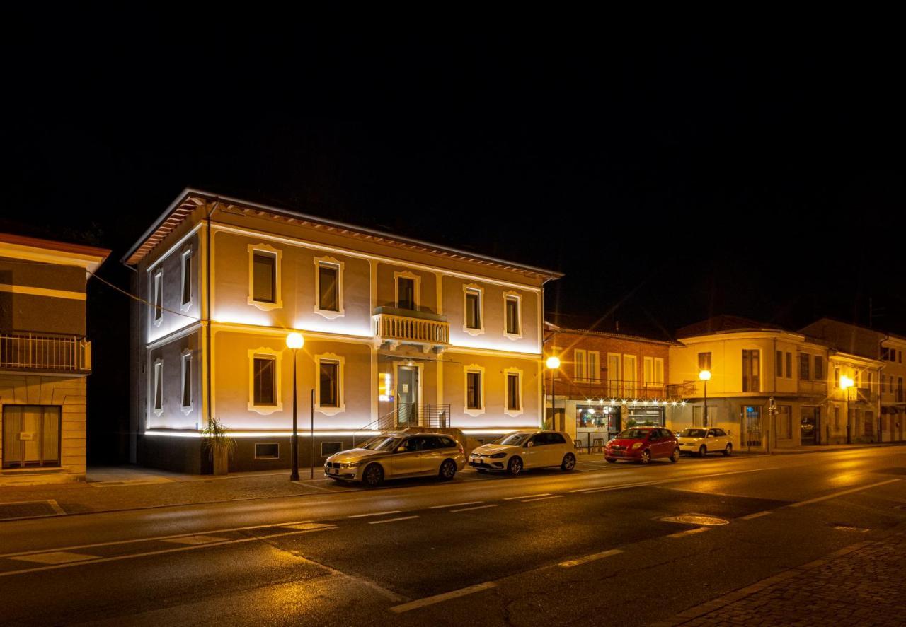 Ex-L Hotel Fiume Veneto Buitenkant foto